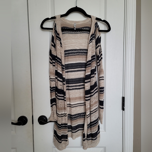 Vanity Knit Cold Shoulder Striped Cardigan Sweater | Size Small | LIKE NEW - Picture 2 of 5